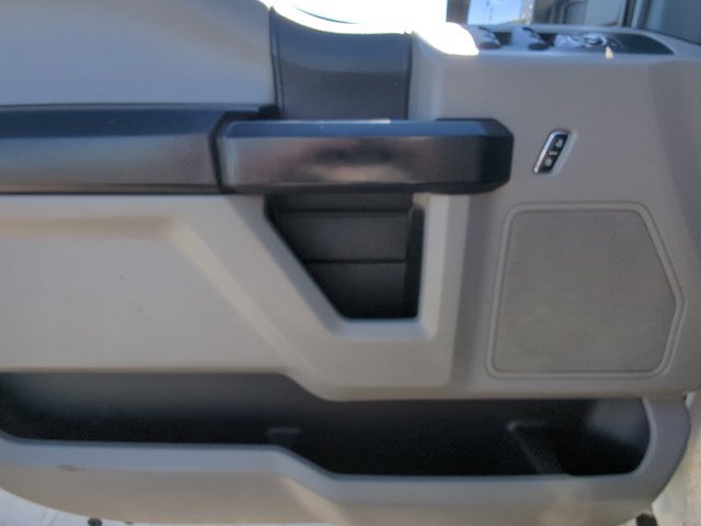 Used 2020 Ford F350 XL w/ STX Appearance Package AWD/4WD image 11
