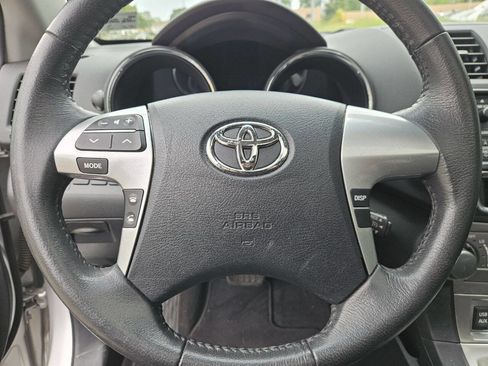Used 2013 Toyota Highlander SE FWD image 26