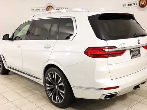 Used 2019 BMW X7 xDrive50i w/ Premium Package image 4