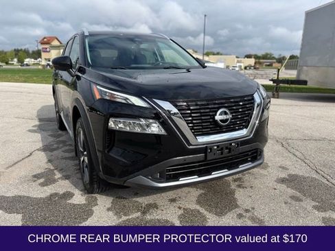 Used 2023 Nissan Rogue SL w/ SL Premium Package image 11
