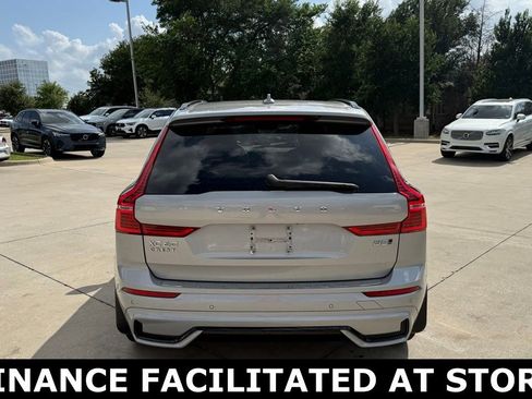 Certified 2023 Volvo XC60 B5 Plus w/ Climate Package AWD/4WD image 6