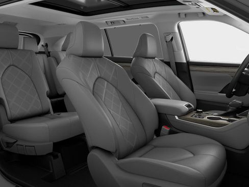 New 2026 Toyota Highlander Platinum image 20