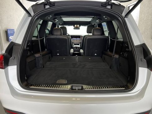 Certified 2025 Mercedes-Benz GLS 580 4MATIC image 39