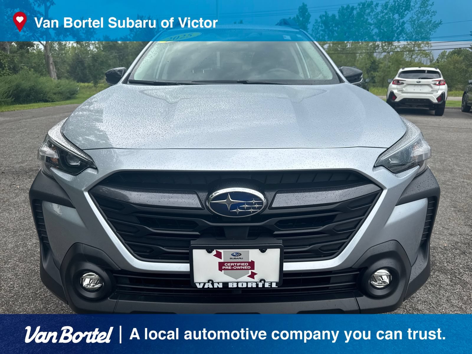 Used 2025 Subaru Outback Premium AWD/4WD image 2