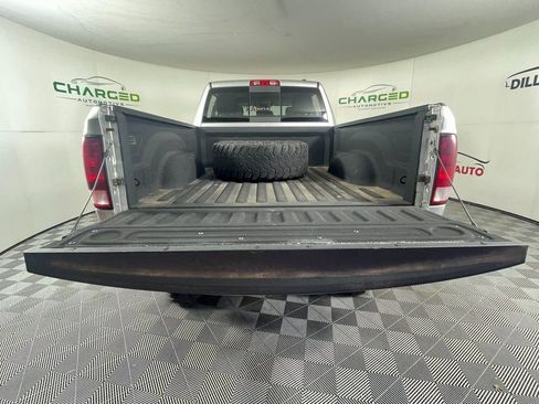 Used 2012 RAM 2500 SLT w/ Technology Group image 6