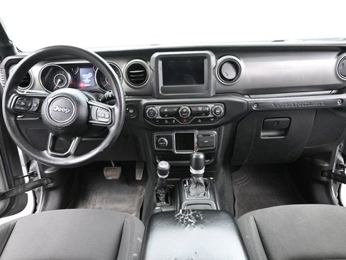Used 2022 Jeep Wrangler Unlimited Sport image 10