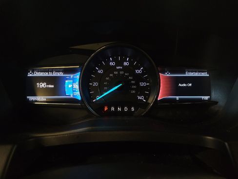 Used 2017 Ford Explorer XLT w/ Equipment Group 202A FWD image 23