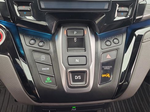 Used 2021 Honda Odyssey Elite image 18