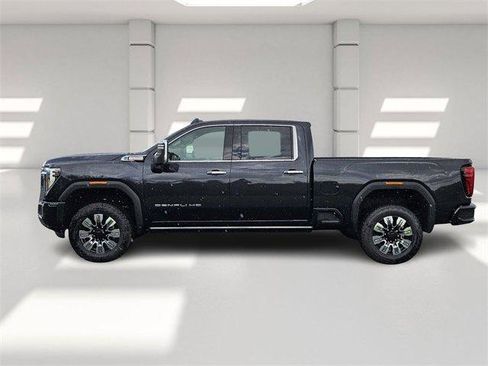 New 2025 GMC Sierra 2500 Denali w/ Denali Reserve Package image 2