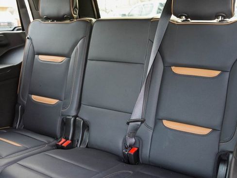 Used 2021 GMC Yukon AT4 w/ Rear Media and Nav Package image 18