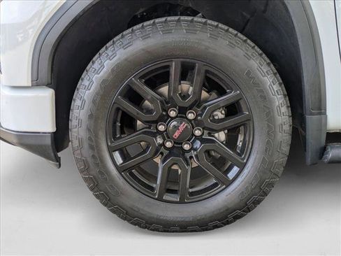 Used 2023 GMC Sierra 1500 Elevation image 11