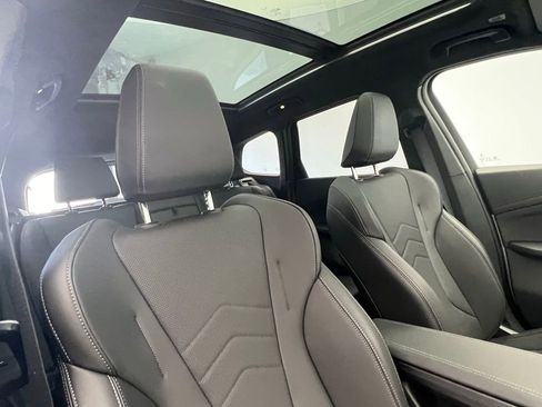 Certified 2025 BMW X1 M35i AWD/4WD image 7