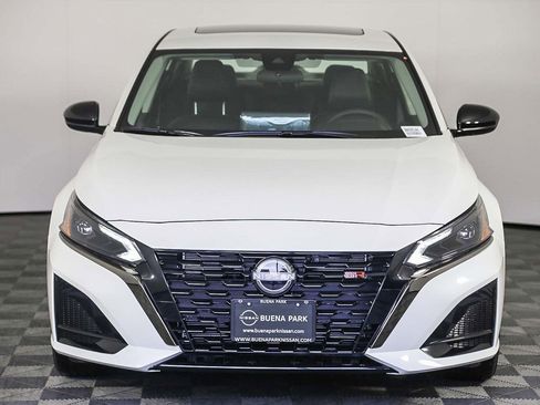 New 2025 Nissan Altima 2.5 SR w/ SR Premium Package image 3