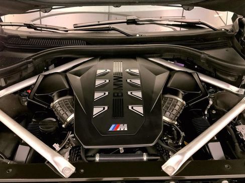 Used 2024 BMW X7 M60i w/ Executive Package AWD/4WD image 9