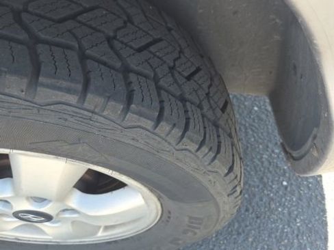 Used 2005 Hyundai Santa Fe LX image 10