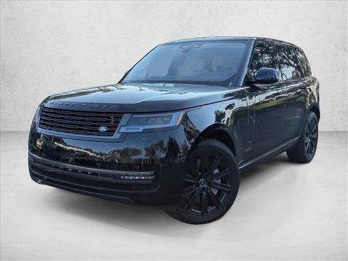 Used 2025 Land Rover Range Rover SE AWD/4WD image 1