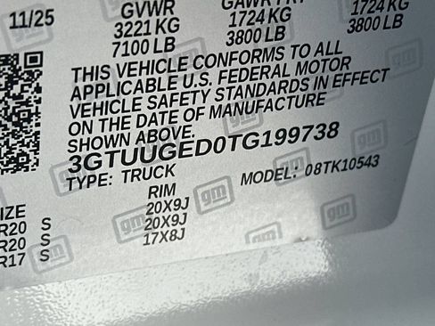 Used 2026 GMC Sierra 1500 Denali AWD/4WD image 34