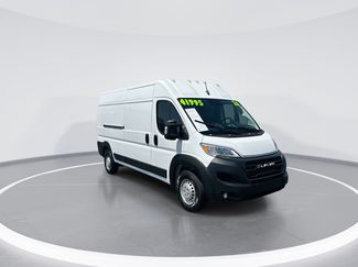 Used 2026 RAM ProMaster 2500 w/ Convenience Group FWD video 2