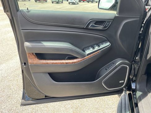 Used 2017 Chevrolet Tahoe Premier AWD/4WD image 15