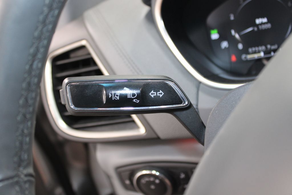 Used 2019 Lincoln Nautilus Reserve FWD image 26