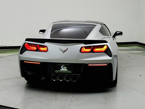 Used 2015 Chevrolet Corvette Stingray Coupe RWD image 6