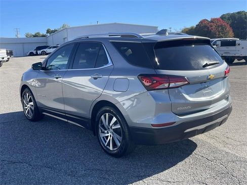 Used 2023 Chevrolet Equinox Premier image 6