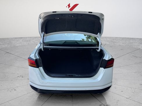 Used 2024 Nissan Altima 2.5 SR FWD image 35