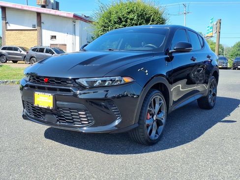 Certified 2024 Dodge Hornet GT Plus AWD/4WD image 3