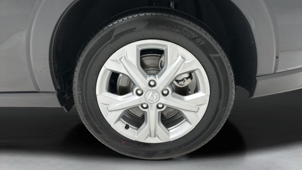 Used 2025 Honda HR-V LX image 8