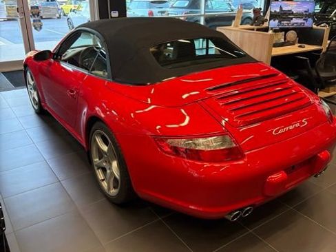 Used 2006 Porsche 911 Carrera S RWD image 10