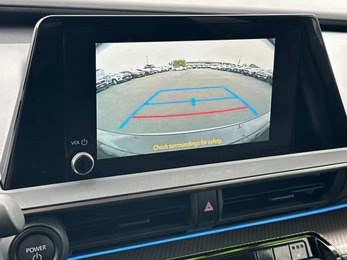 Used 2025 Toyota Prius XLE FWD image 24