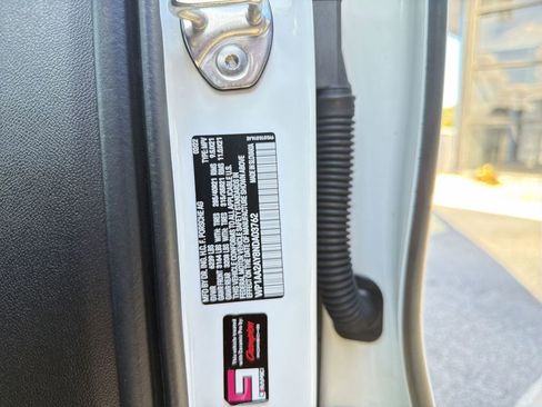 Used 2022 Porsche Cayenne image 33