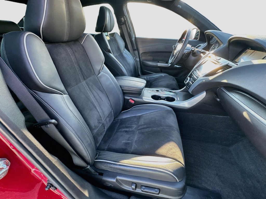 Used 2018 Acura TLX w/ Technology & A-SPEC Package FWD image 35