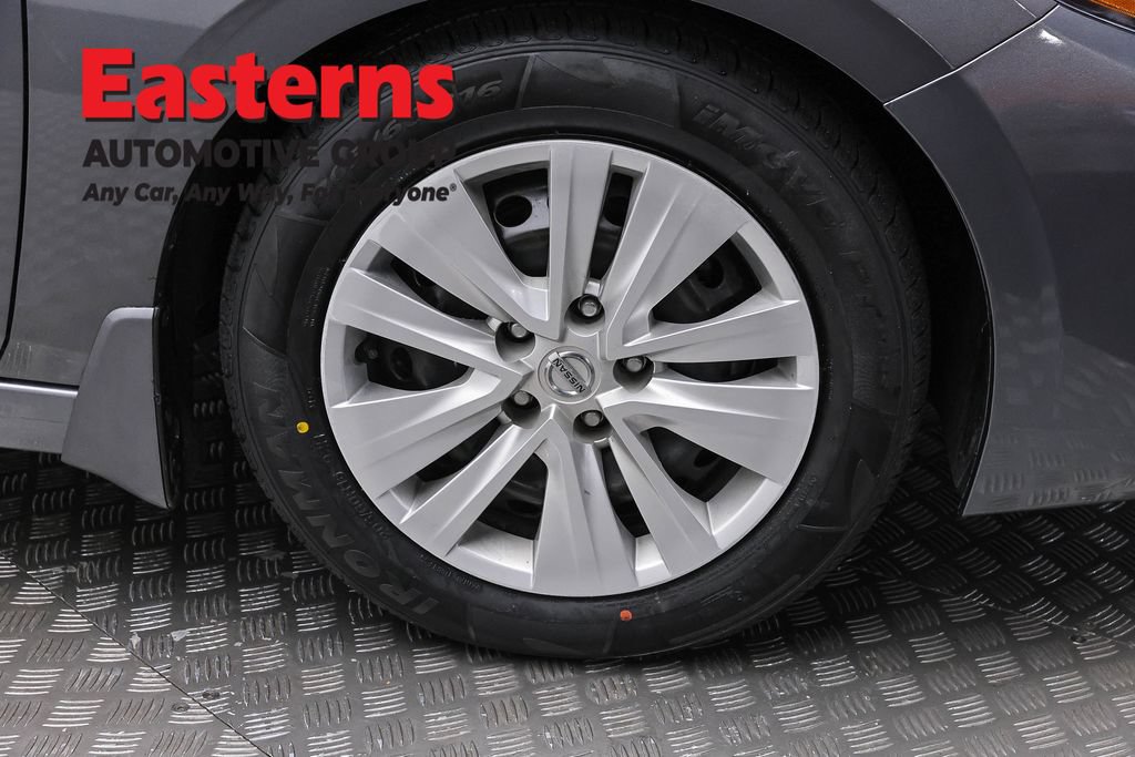 Used 2023 Nissan Sentra S FWD image 31