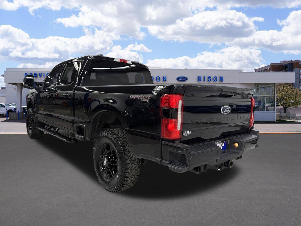Used 2023 Ford F250 XLT w/ XLT Premium Package AWD/4WD image 5
