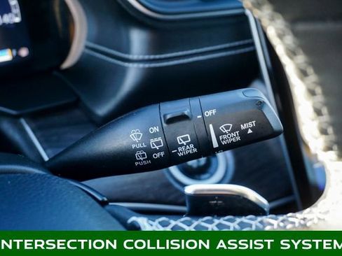 Used 2023 Jeep Grand Cherokee Limited w/ Luxury Tech Group II image 27