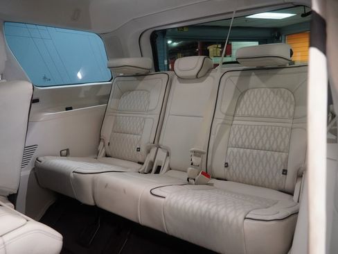 Used 2018 Lincoln Navigator Black Label image 30