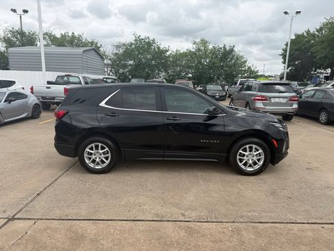 Used 2023 Chevrolet Equinox LT FWD image 9