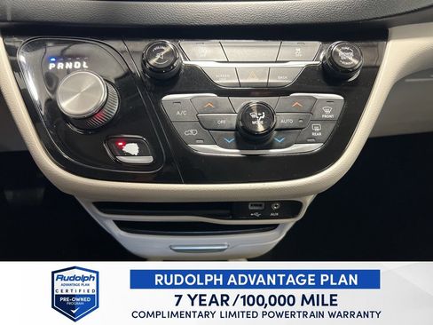 Used 2017 Chrysler Pacifica Touring Plus w/ Tire & Wheel Group image 42