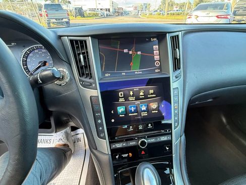 Used 2016 INFINITI Q50 Sport image 15