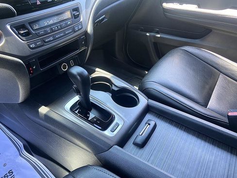 Used 2019 Honda Pilot EX-L image 15