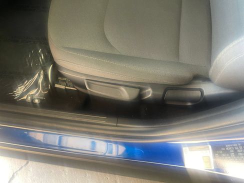 Used 2025 Kia K4 FWD image 22