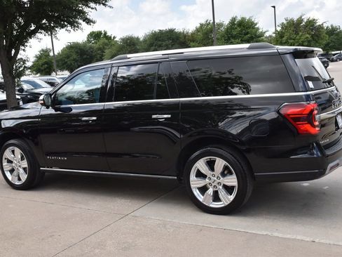 Used 2024 Ford Expedition Max Platinum AWD/4WD image 9