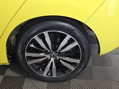 Used 2015 Honda Fit EX image 16