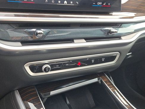 Used 2026 BMW X5 xDrive40i image 28