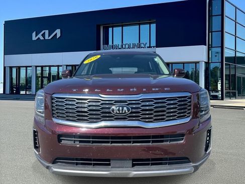 Used 2020 Kia Telluride S FWD image 2
