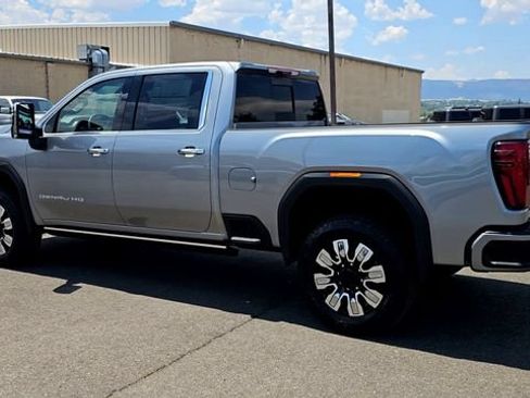 New 2026 GMC Sierra 2500 Denali w/ Denali Reserve Package AWD/4WD image 7