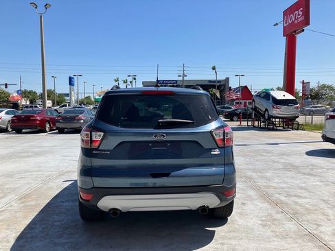 Used 2018 Ford Escape SEL w/ Ford Safe & Smart Package AWD/4WD image 13