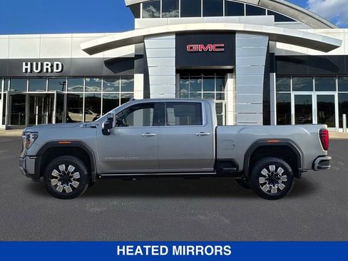 New 2026 GMC Sierra 3500 Denali w/ Denali Reserve Package image 7