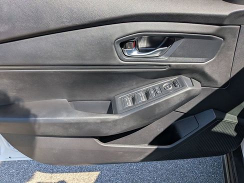 Used 2023 Honda Accord EX image 13